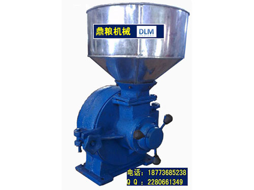 30型磨片式粉碎機(jī)、磨粉機(jī)磨粉機(jī)，磨片式，產(chǎn)量達(dá)1000公斤時(shí),粗細(xì)可調(diào)